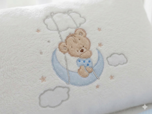 Sábanas de Cuna Celeste con Osito de Coralina