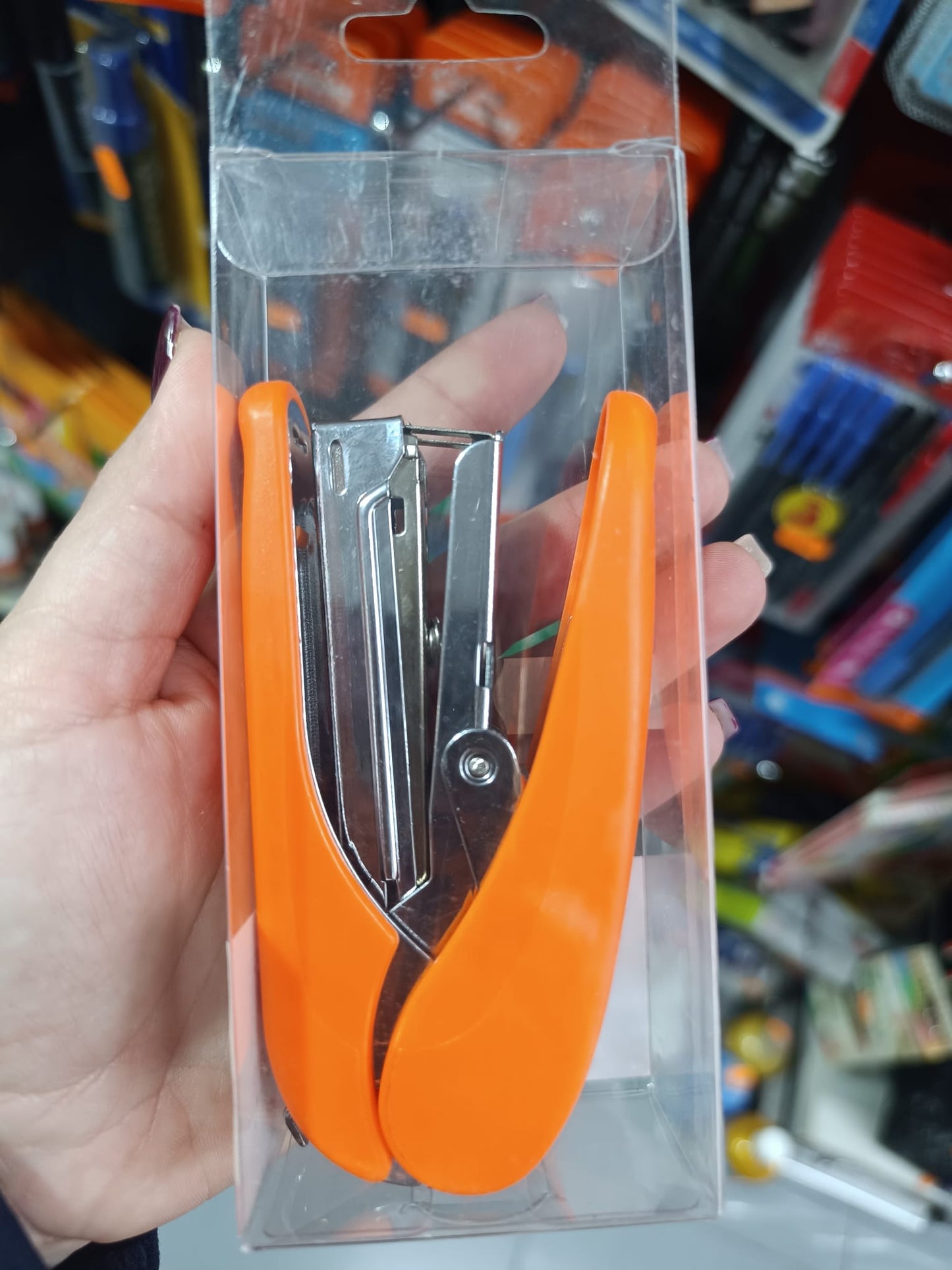 Grapadora Naranja
