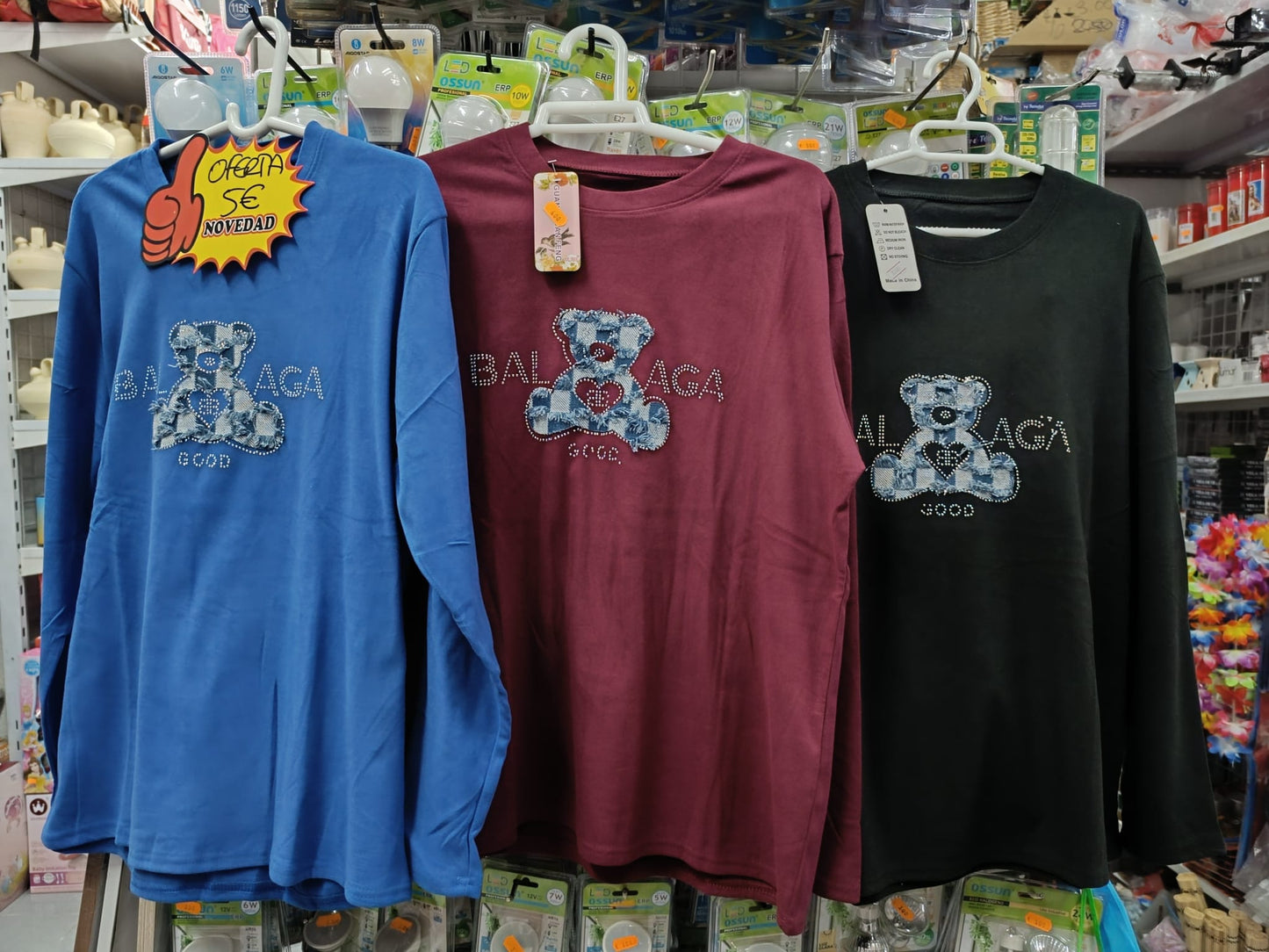 Camiseta de Punto con Silueta de Osito